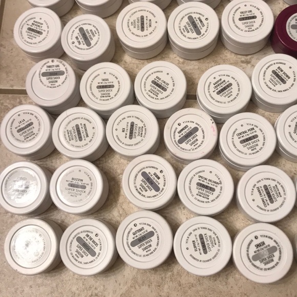 96! COLOURPOP SUPER SHOCK SHADOWS! - Picture 4 of 7